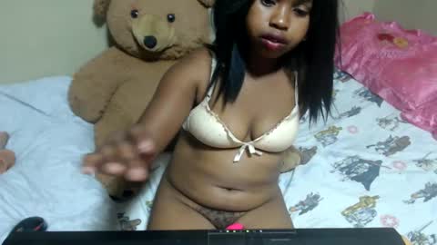 liliah online show from January 2025 08:15:02 PM