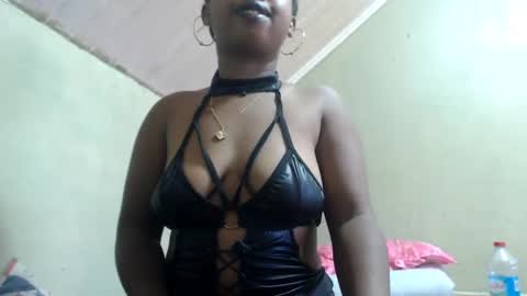 liliah online show from February 2025 03:45:01 AM