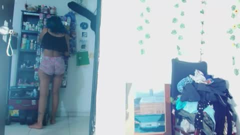 Snapshot of liliandoll chatting on November 2025 08:30:01 PM yesica online show from November 2025 08:30:01 PM