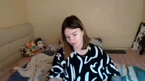 liliawoolf online show from September 2025 05:18:02 PM