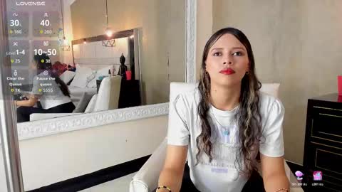 LilyJensen online show from November 2025 08:54:01 PM