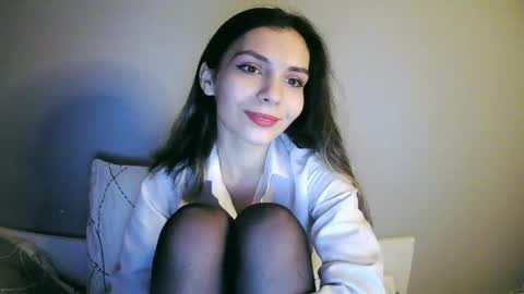 lilirose online show from January 2025 03:15:02 PM