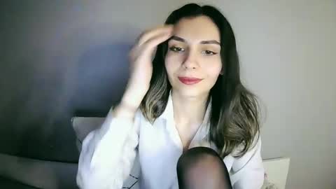 lilirose online show from January 2025 01:49:01 PM