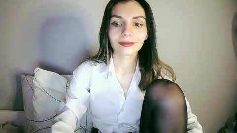 lilirose online show from January 2025 05:49:02 PM
