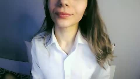 lilirose online show from February 2025 02:59:02 PM