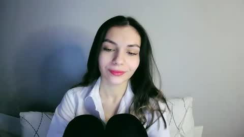 lilirose online show from February 2025 11:41:02 AM