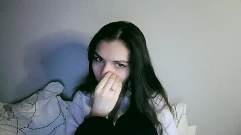 lilirose online show from February 2025 03:05:01 PM