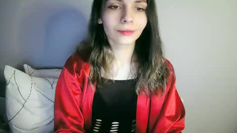 lilirose online show from March 2025 06:18:01 PM