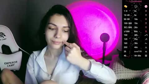 lilirose online show from September 2025 04:40:02 PM