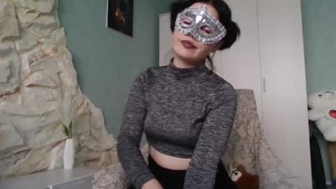 lily201100 online show from October 2025 12:36:02 PM