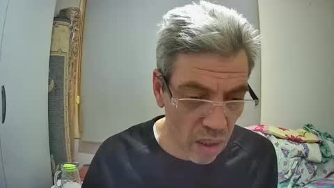 Snapshot of lily_lovelyman_ chatting on February 2025 12:18:02 PM lily lovelyman online show from February 2025 12:18:02 PM