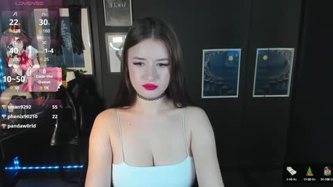 Lily online show from December 2024 10:58:01 AM