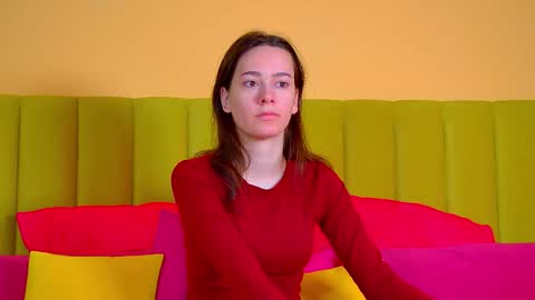 Lily online show from December 2025 06:28:01 AM