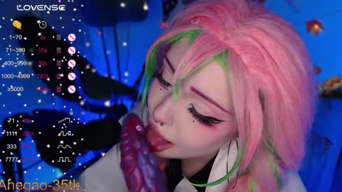 Hey im Lina Ur cosplay waifu  online show from December 2024 07:32:02 PM