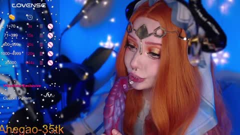 Hey im Lina Ur cosplay waifu  online show from January 2025 07:56:01 PM