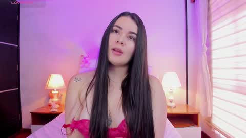 lina online show from December 2024 04:43:01 PM