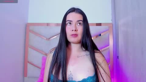 lina online show from September 2025 01:18:02 AM