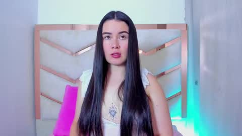 lina online show from September 2025 11:39:02 PM