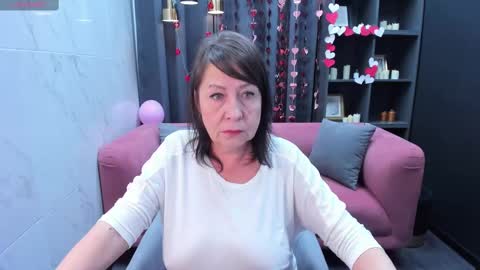 Linda online show from February 2025 03:17:02 PM