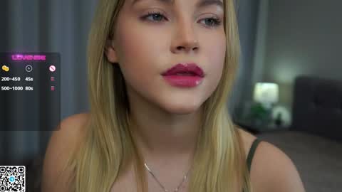 Amelia online show from December 2024 11:14:02 PM
