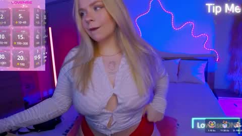 Snapshot of lisacandy1 chatting on November 2025 08:09:01 AM Lisa online show from November 2025 08:09:01 AM