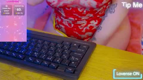 Snapshot of lisacandy1 chatting on November 2025 08:35:02 AM Lisa online show from November 2025 08:35:02 AM