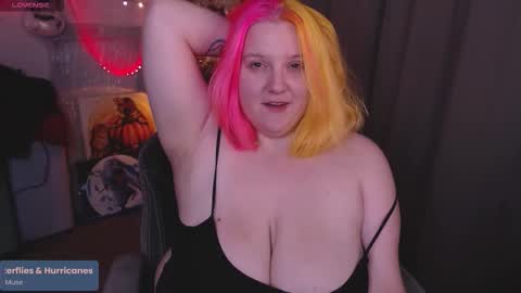 Snapshot of lissamuff chatting on November 2025 01:31:01 PM Lissa online show from November 2025 01:31:01 PM