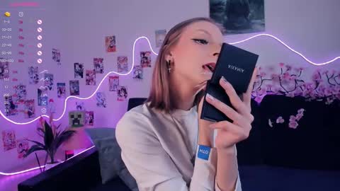 Bella online show from December 2025 07:26:01 AM