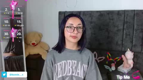 your little bunny  online show from September 2025 10:40:02 AM