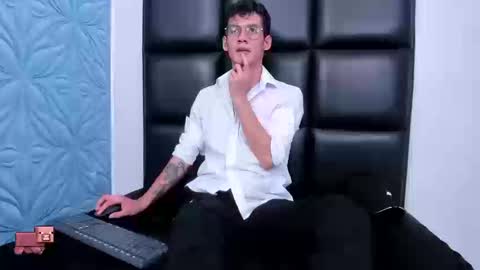MAX online show from September 2025 02:20:01 PM