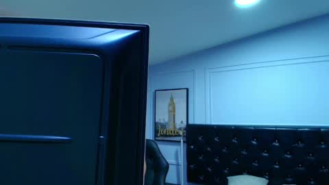 Snapshot of lizz_tender chatting on January 2025 11:21:02 AM Lizz online show from January 2025 11:21:02 AM