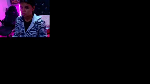 Snapshot of lizz_tender chatting on January 2025 11:36:02 AM Lizz online show from January 2025 11:36:02 AM