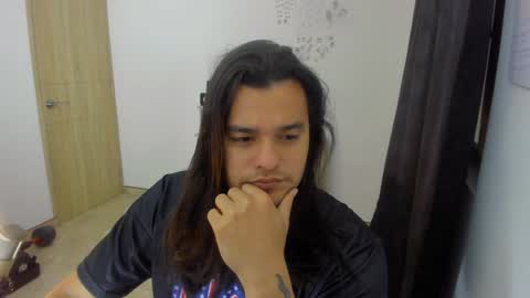 Logan online show from December 2024 05:07:02 AM