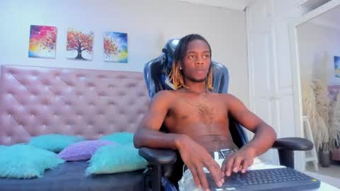 LooganX online show from February 2025 01:05:01 PM