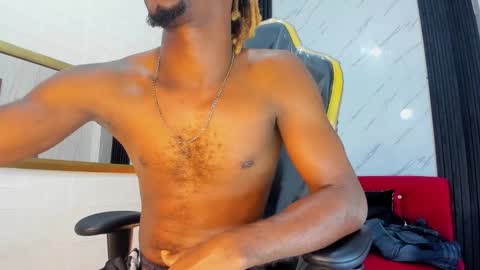 LooganX online show from March 2025 04:51:02 PM