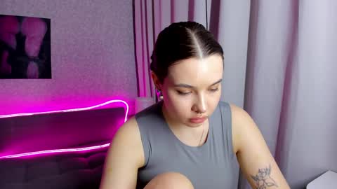 LorriMoon online show from March 2025 03:46:02 AM