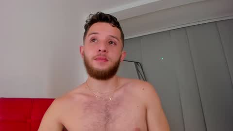 Snapshot of los_juanes chatting on December 2024 11:45:01 PM JUAN JUAN online show from December 2024 11:45:01 PM