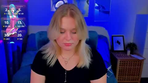 Snapshot of louisemous chatting on November 2025 08:52:02 PM Loise online show from November 2025 08:52:02 PM