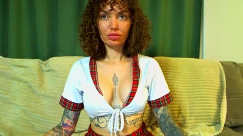 Snapshot of love_attation chatting on November 2025 02:34:02 AM Cute face online show from November 2025 02:34:02 AM