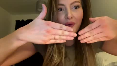 LoveLavender  online show from January 2025 09:39:01 PM