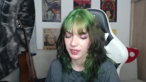 Cassie online show from December 2024 07:49:02 AM
