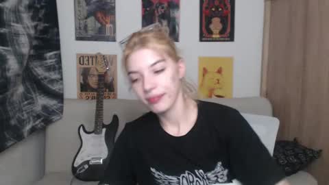Cassie online show from March 2025 03:23:02 AM