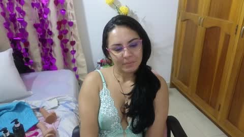 Trix online show from December 2024 12:27:01 PM