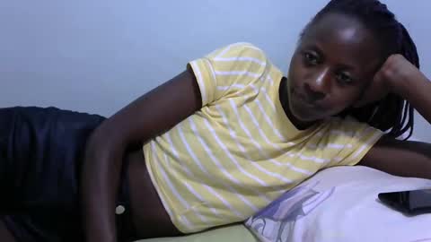 lovergal222 online show from February 2025 10:42:01 PM