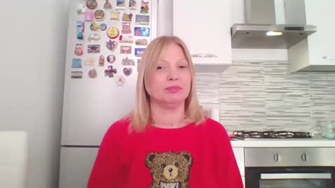 Marlyn online show from December 2024 02:17:02 PM