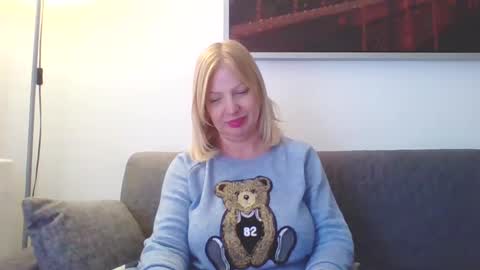 Marlyn online show from December 2024 02:28:01 PM