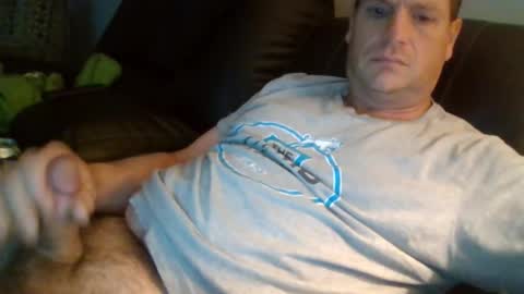 Snapshot of lovetocum37 chatting on December 2025 05:18:02 PM lovetocum37 online show from December 2025 05:18:02 PM