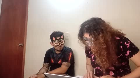 luanaypeter online show from September 2025 06:55:01 PM