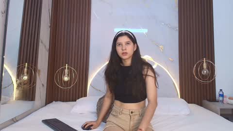 Luci  online show from January 2025 11:41:01 AM