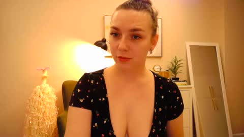 lucky_foryou_baby online show from January 2025 11:15:01 AM